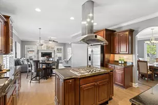 773 S Fairfield Ave, Elmhurst, IL 60126 - Photo 10