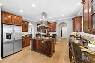 773 S Fairfield Avenue, Elmhurst, IL 60126 - Photo 8