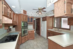 17001 McGuire Rd, Harvard, IL 60033 - Photo 6