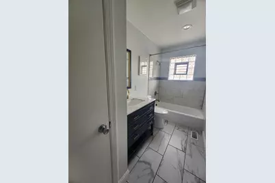 14116 S Hoxie Avenue, Burnham, IL 60633 - Photo 12