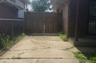 14116 S Hoxie Ave, Burnham, IL 60633 - Photo 18