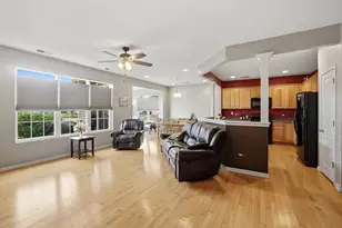 11926 Borhart Dr, Huntley, IL 60142 - Photo 2
