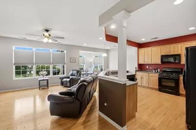 11926 Borhart Drive, Huntley, IL 60142 - Photo 4