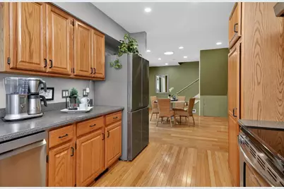 700 E Turner Avenue, Roselle, IL 60172 - Photo 8