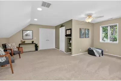 700 E Turner Avenue, Roselle, IL 60172 - Photo 26