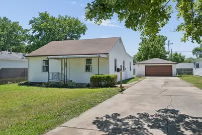 1805 Kelly Avenue, Crest Hill, IL 60403 - Photo 2
