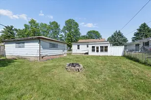 1805 Kelly Ave, Crest Hill, IL 60403 - Photo 18