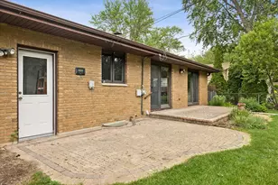 1535 Easy St, Elgin, IL 60123 - Photo 26