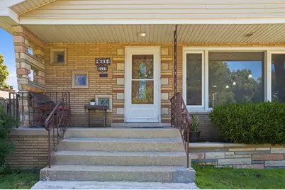 9607 S Sacramento Avenue, Evergreen Park, IL 60805 - Photo 4