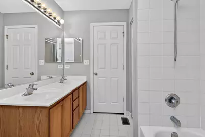 607 Mansfield Way, Oswego, IL 60543 - Photo 32