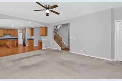 607 Mansfield Way, Oswego, IL 60543 - Photo 18