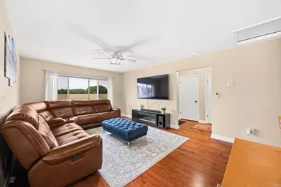 908 S Briggs Street, Joliet, IL 60433 - Photo 6