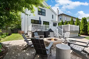 2433 Hastings Ave, Evanston, IL 60201 - Photo 30