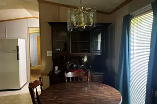 510 N Vermillion St, Paxton, IL 60957 - Photo 10