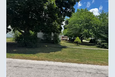 510 N Vermillion Street, Paxton, IL 60957 - Photo 4