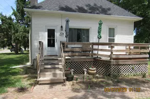 324 W Sumner St, Streator, IL 61364 - Photo 22