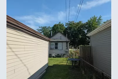 2054 York Street, Blue Island, IL 60406 - Photo 4