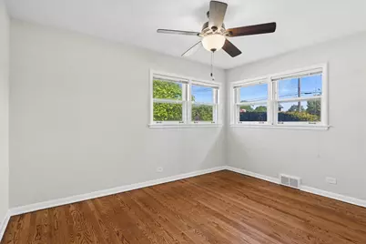 4219 Keeney Street, Skokie, IL 60076 - Photo 10