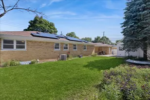 4219 Keeney St, Skokie, IL 60076 - Photo 18