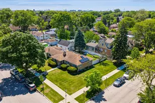 4219 Keeney St, Skokie, IL 60076 - Photo 20