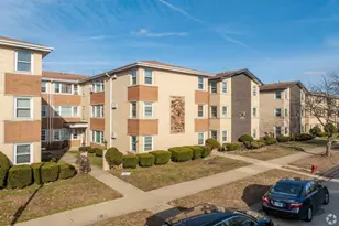 8532 W Gregory St, Chicago, IL 60656 - Photo 1