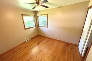 11358 S Ridgeland Ave, Worth, IL 60482 - Photo 12