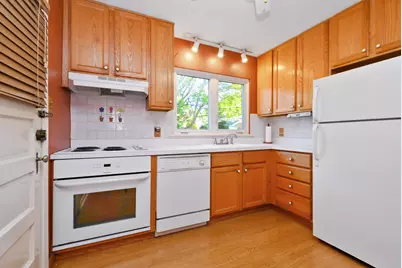 10321 S Claremont Avenue, Chicago, IL 60643 - Photo 8