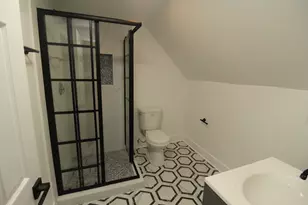 1362 N Bosworth Ave, Chicago, IL 60642 - Photo 8