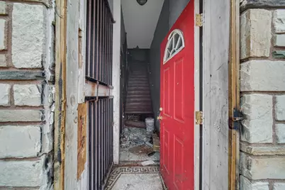 6848 S Ashland Avenue, Chicago, IL 60636 - Photo 8