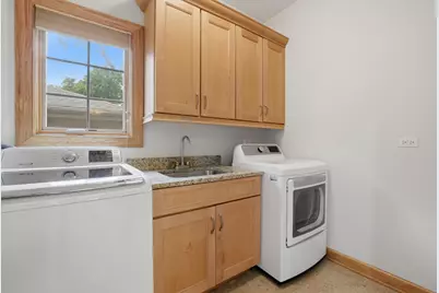 1825 S Fairview Avenue, Park Ridge, IL 60068 - Photo 14
