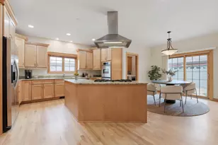 1825 S Fairview Ave, Park Ridge, IL 60068 - Photo 8