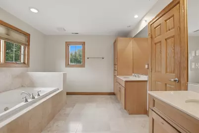 1825 S Fairview Avenue, Park Ridge, IL 60068 - Photo 22
