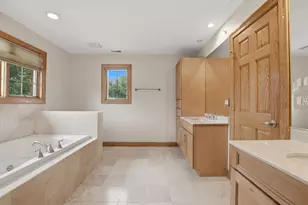 1825 S Fairview Ave, Park Ridge, IL 60068 - Photo 22