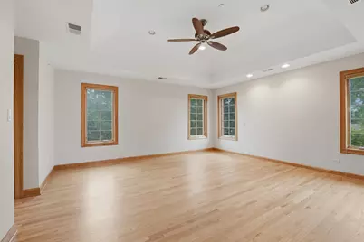 1825 S Fairview Avenue, Park Ridge, IL 60068 - Photo 20