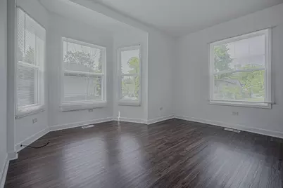2913 Gabriel Avenue, Zion, IL 60099 - Photo 6