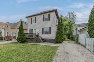 2913 Gabriel Ave, Zion, IL 60099 - Photo 2
