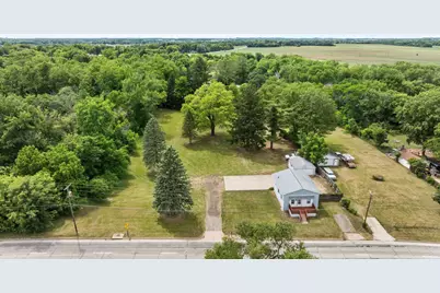 1220 N Springfield Avenue, Rockford, IL 61101 - Photo 6