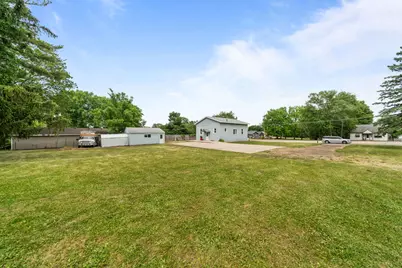 1220 N Springfield Avenue, Rockford, IL 61101 - Photo 32