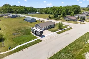 511 Sundown Trail, Braceville, IL 60407 - Photo 26