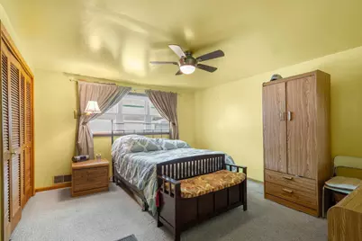 5040 N Lawndale Avenue, Chicago, IL 60625 - Photo 8