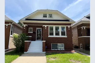 2233 Clinton Avenue, Berwyn, IL 60402 - Photo 2
