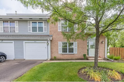255 Cumberland Court #C, Gurnee, IL 60031 - Photo 1