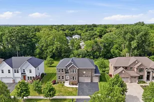 4530 Fairfax Ave, Palatine, IL 60067 - Photo 2