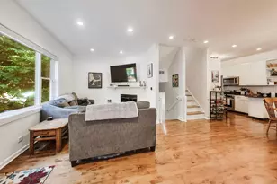 1758 W Pierce Ave, Chicago, IL 60622 - Photo 4