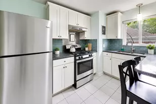 6600 N Ridge Blvd, Chicago, IL 60626 - Photo 6