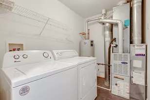 3124 Falling Waters Ln, Lindenhurst, IL 60046 - Photo 24