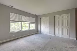 3124 Falling Waters Ln, Lindenhurst, IL 60046 - Photo 18