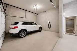 3344 N Halsted St, Chicago, IL 60657 - Photo 4