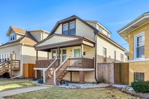 5635 W Patterson Ave, Chicago, IL 60634 - Photo 2
