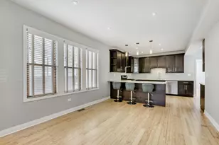 5635 W Patterson Ave, Chicago, IL 60634 - Photo 6